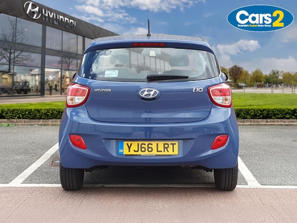 Used Hyundai i10 2017 for sale - 76191047: Photo 4