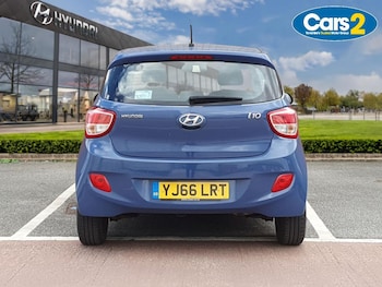 Used Hyundai i10 2017 for sale - 76191047: Photo 4