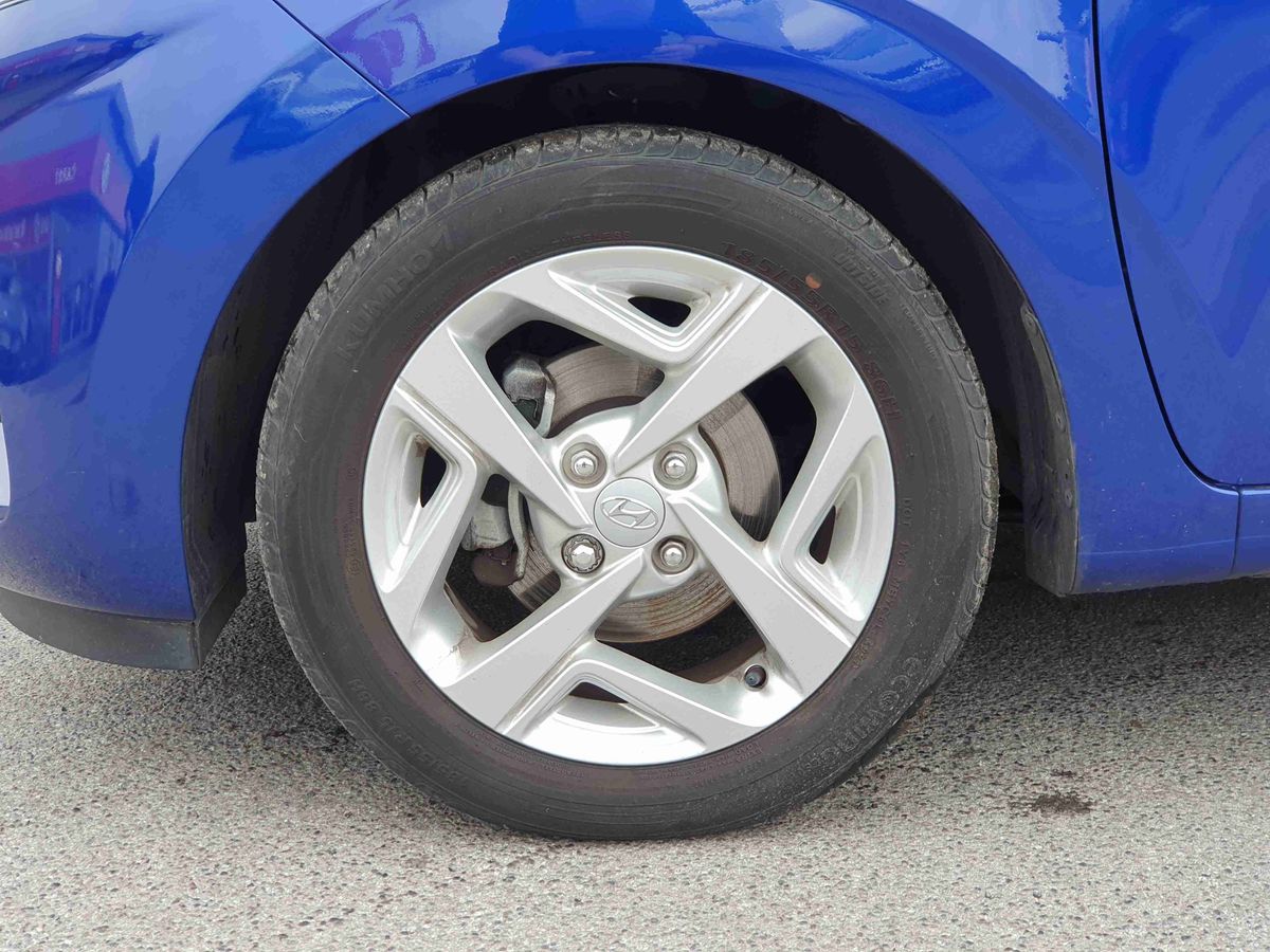 Used Hyundai i10 2022 for sale - 77739957: Photo 9