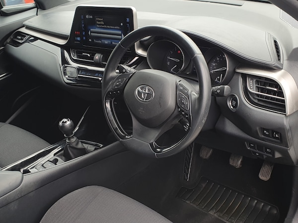 Used Toyota C-HR 2018 for sale - 75469691: Photo 10