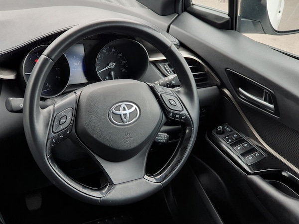 Used Toyota C-HR 2018 for sale - 75469691: Photo 18