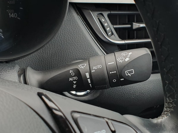 Used Toyota C-HR 2018 for sale - 75469691: Photo 27