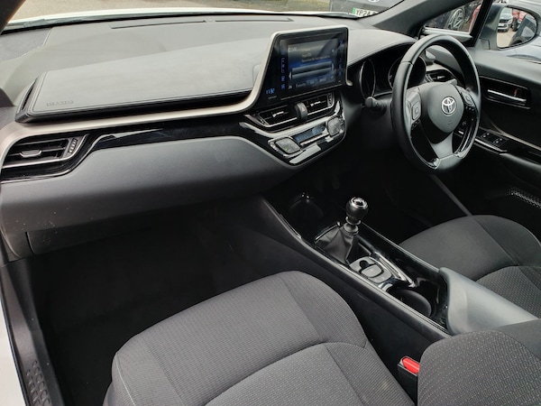 Used Toyota C-HR 2018 for sale - 75469691: Photo 7