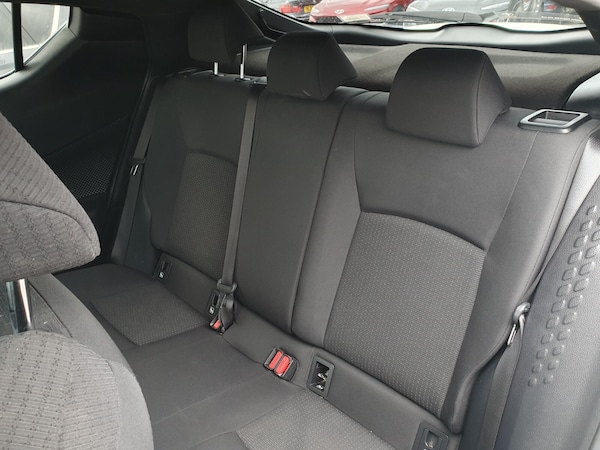 Used Toyota C-HR 2018 for sale - 75469691: Photo 9