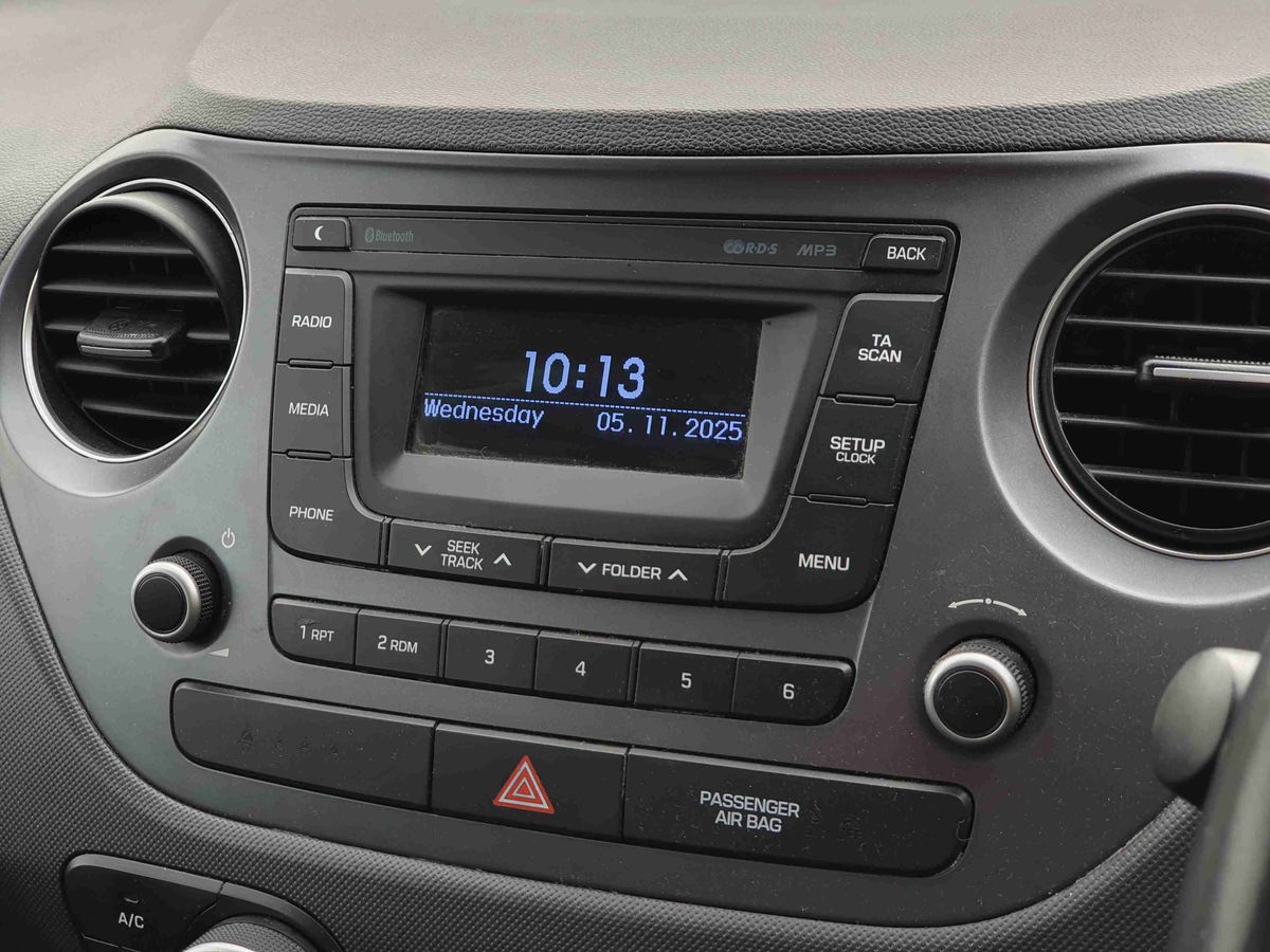 Used Hyundai i10 2018 for sale - 76487177: Photo 19