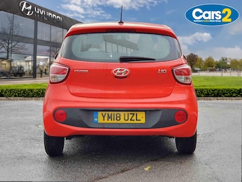 Used Hyundai i10 2018 for sale - 76487177: Photo