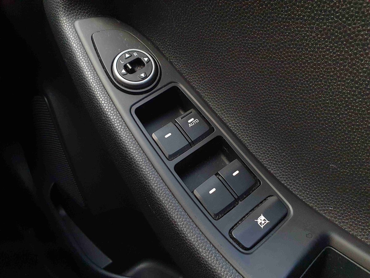 Used Hyundai i20 2020 for sale - 76372874: Photo 21