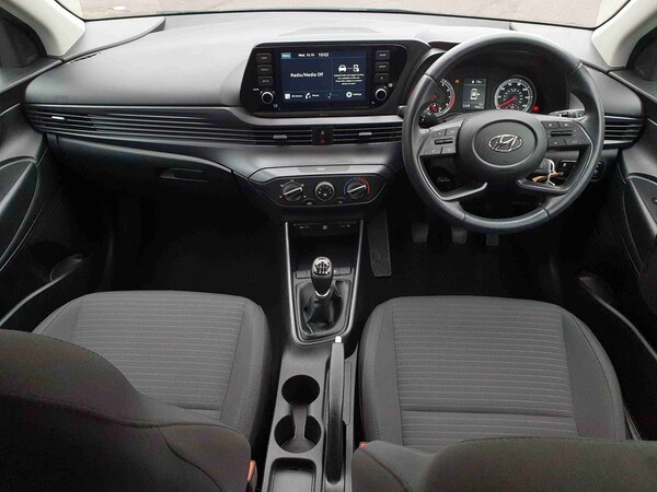 Used Hyundai i20 2021 for sale - 76289795: Photo 11