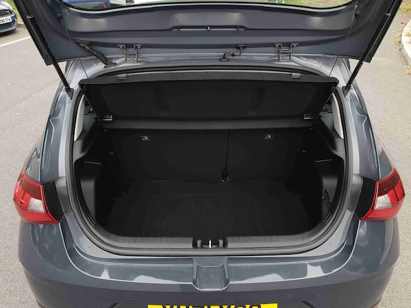 Used Hyundai i20 2021 for sale - 76289795: Photo 18