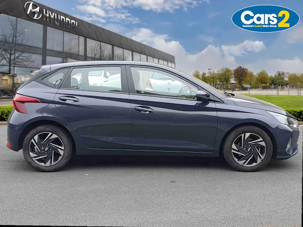 Used Hyundai i20 2021 for sale - 76289795: Photo 2