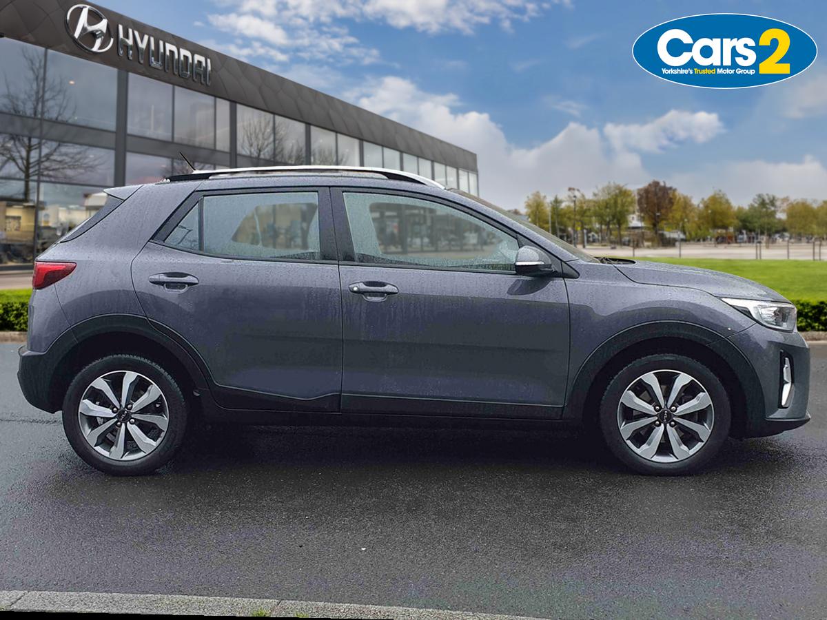 Used Kia Stonic 2021 for sale - 77281042: Photo 2