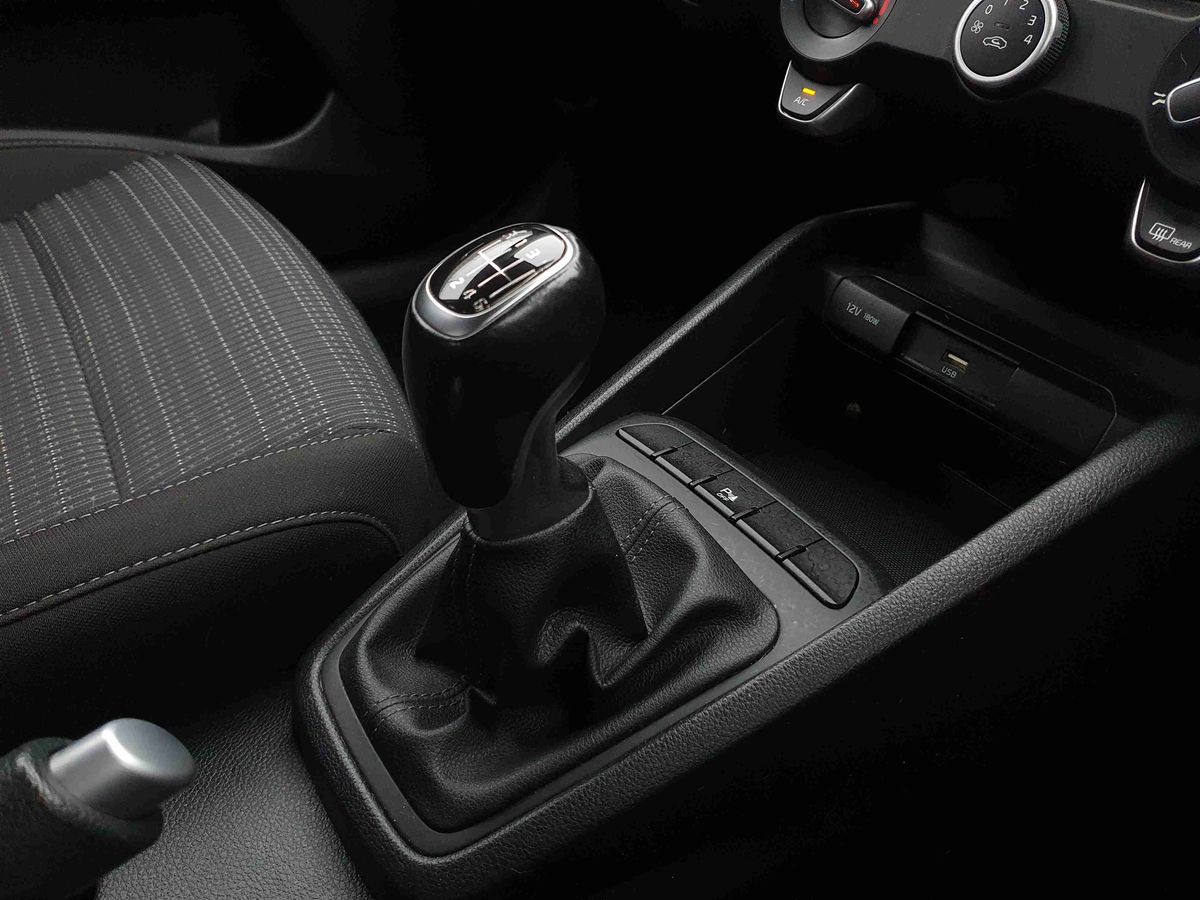 Used Kia Stonic 2021 for sale - 77281042: Photo 22