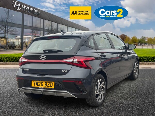 Used Hyundai i20 2025 for sale - 75692089: Photo 2