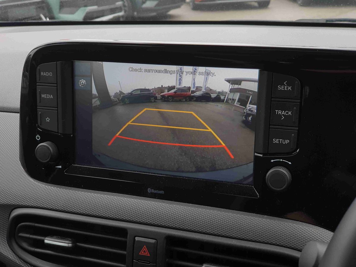 Used Hyundai i10 2023 for sale - 77442638: Photo 20