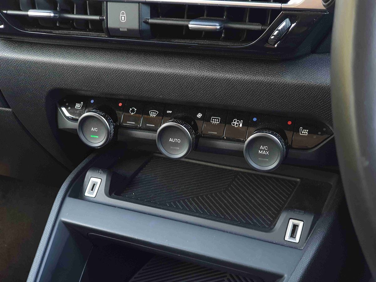 Used Citroen C4 2023 for sale - 76539807: Photo 23