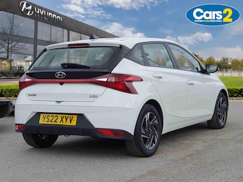 Used Hyundai i20 2022 for sale - 76062186: Photo