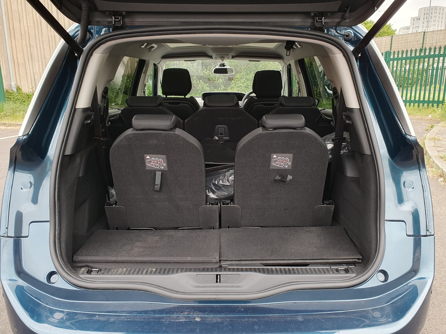 Vehicle 29