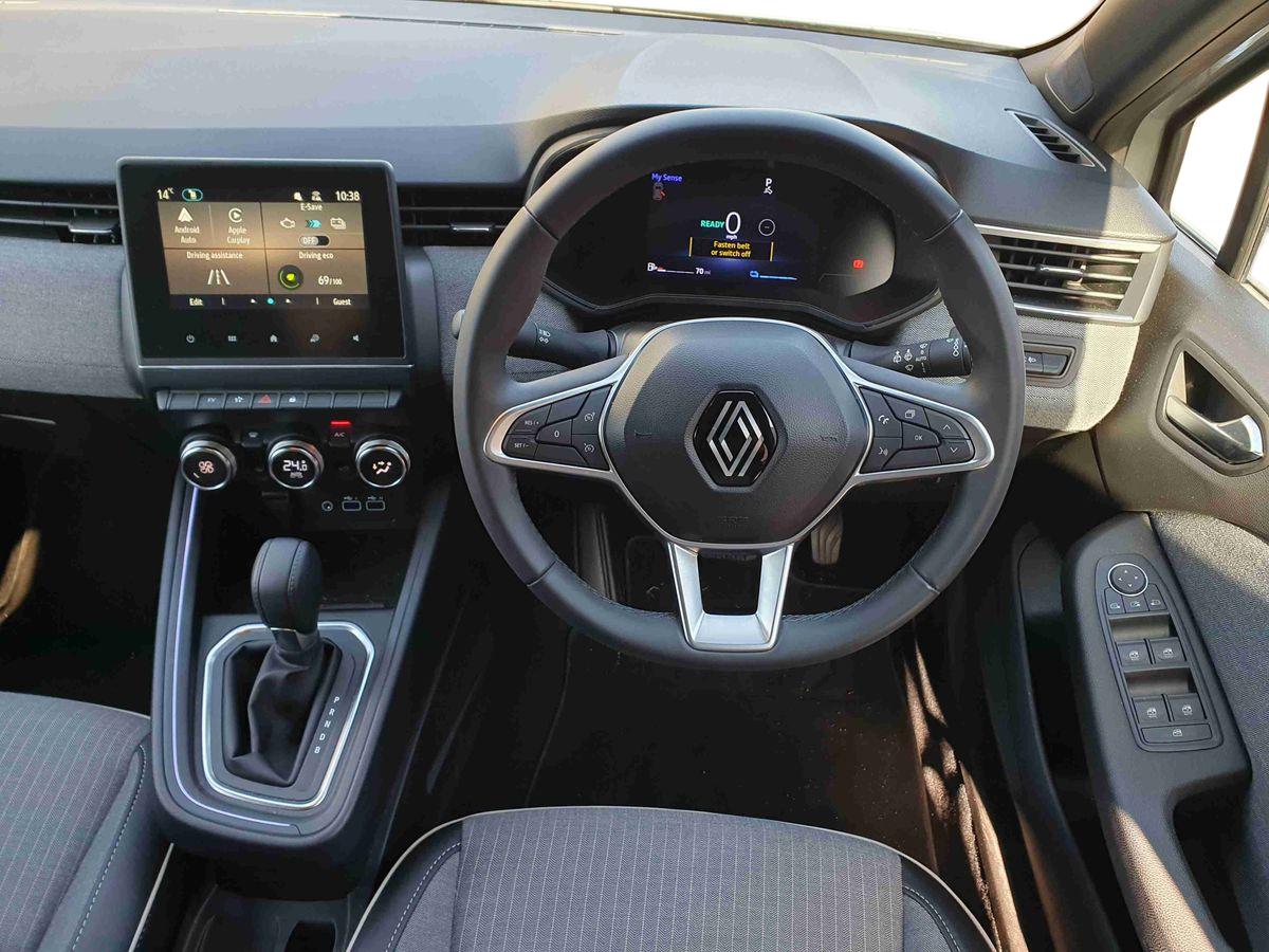 Used Renault Clio 2024 for sale - 77942084: Photo 12