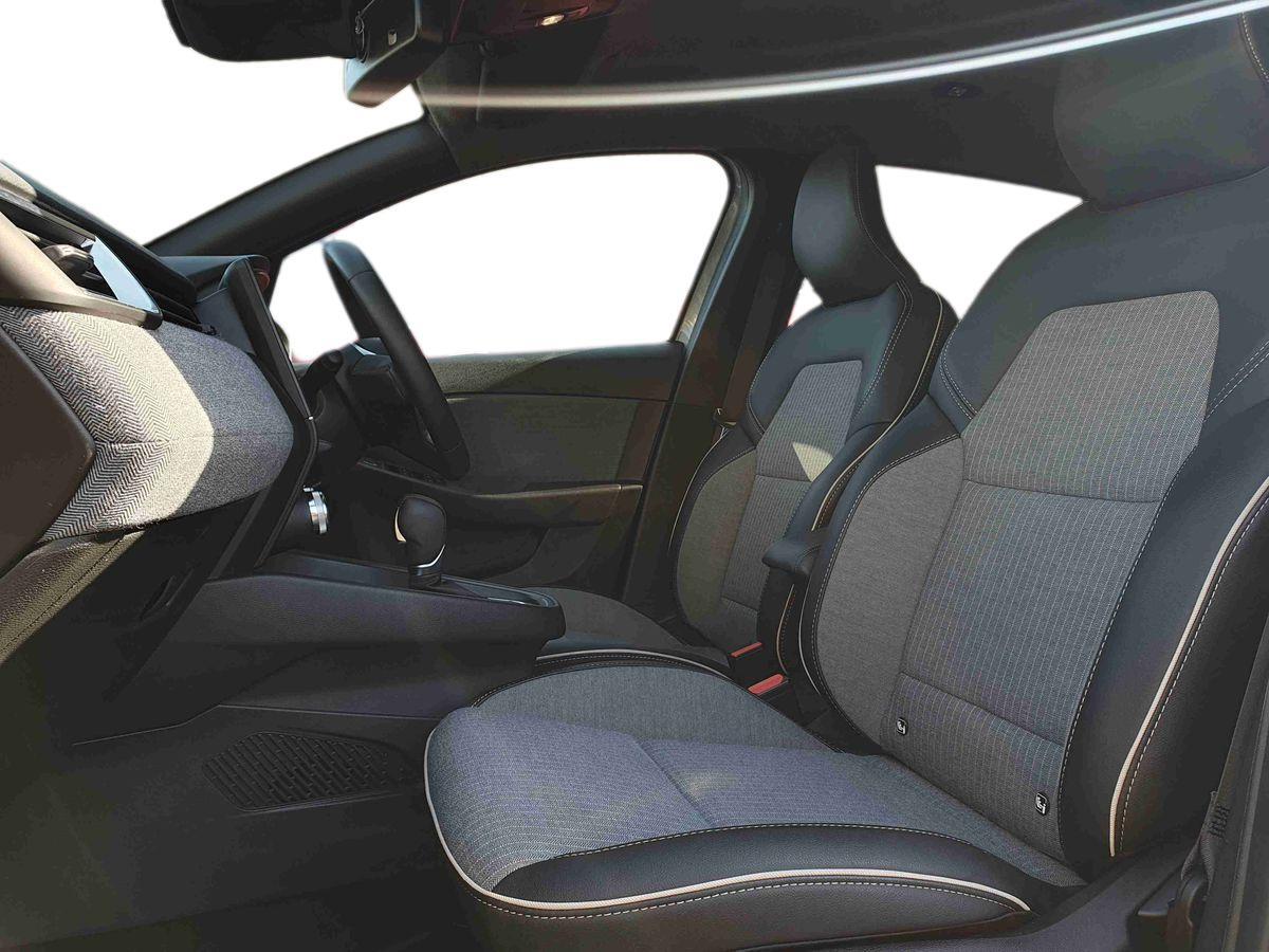 Used Renault Clio 2024 for sale - 77942084: Photo 16