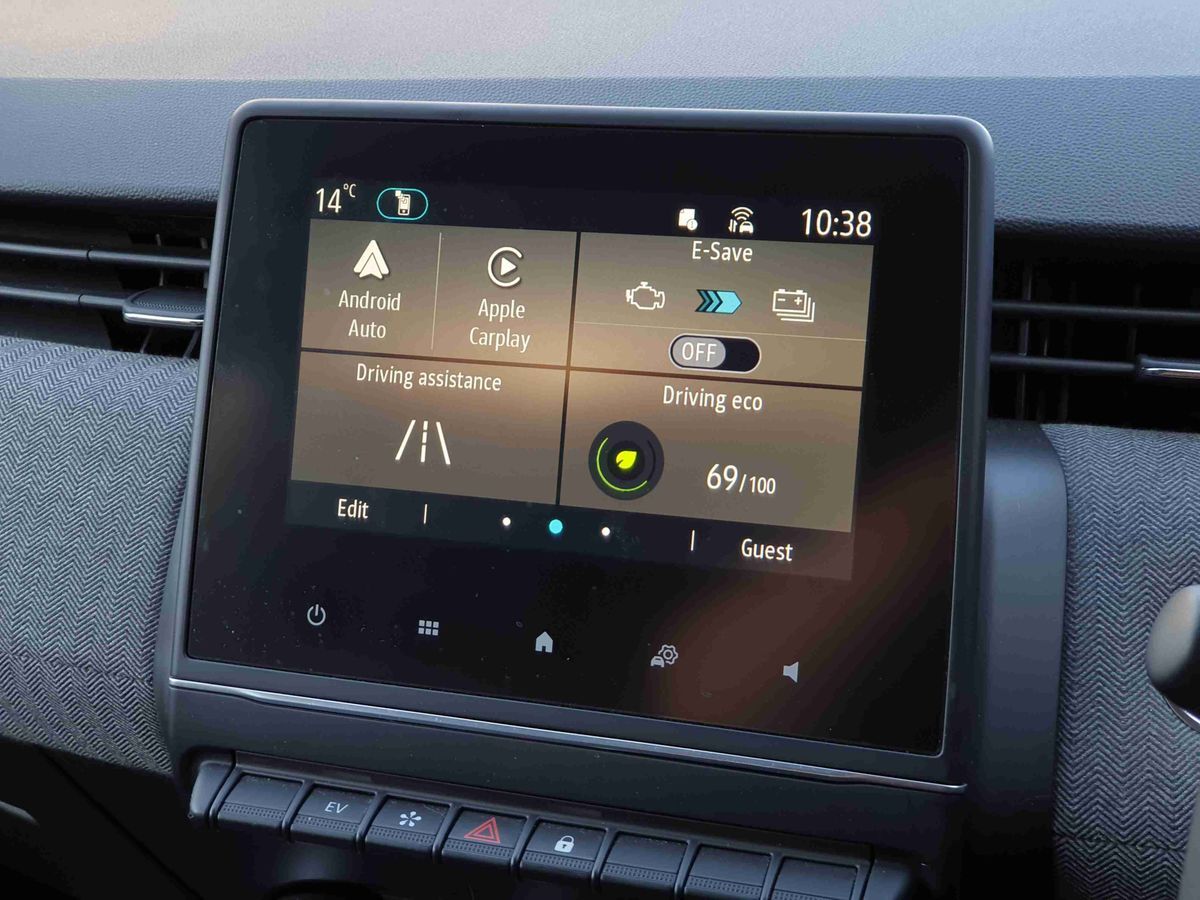 Used Renault Clio 2024 for sale - 77942084: Photo 19