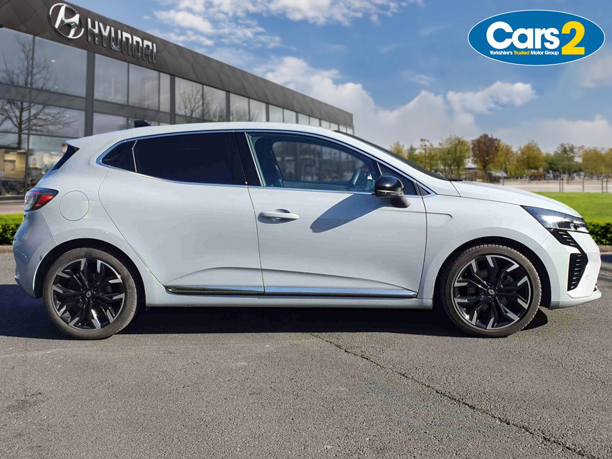 Used Renault Clio 2024 for sale - 77942084: Photo 2