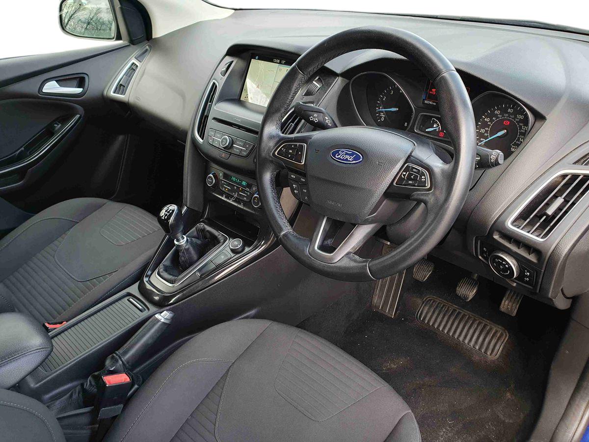 Used Ford Focus 2017 for sale - 77673856: Photo 10