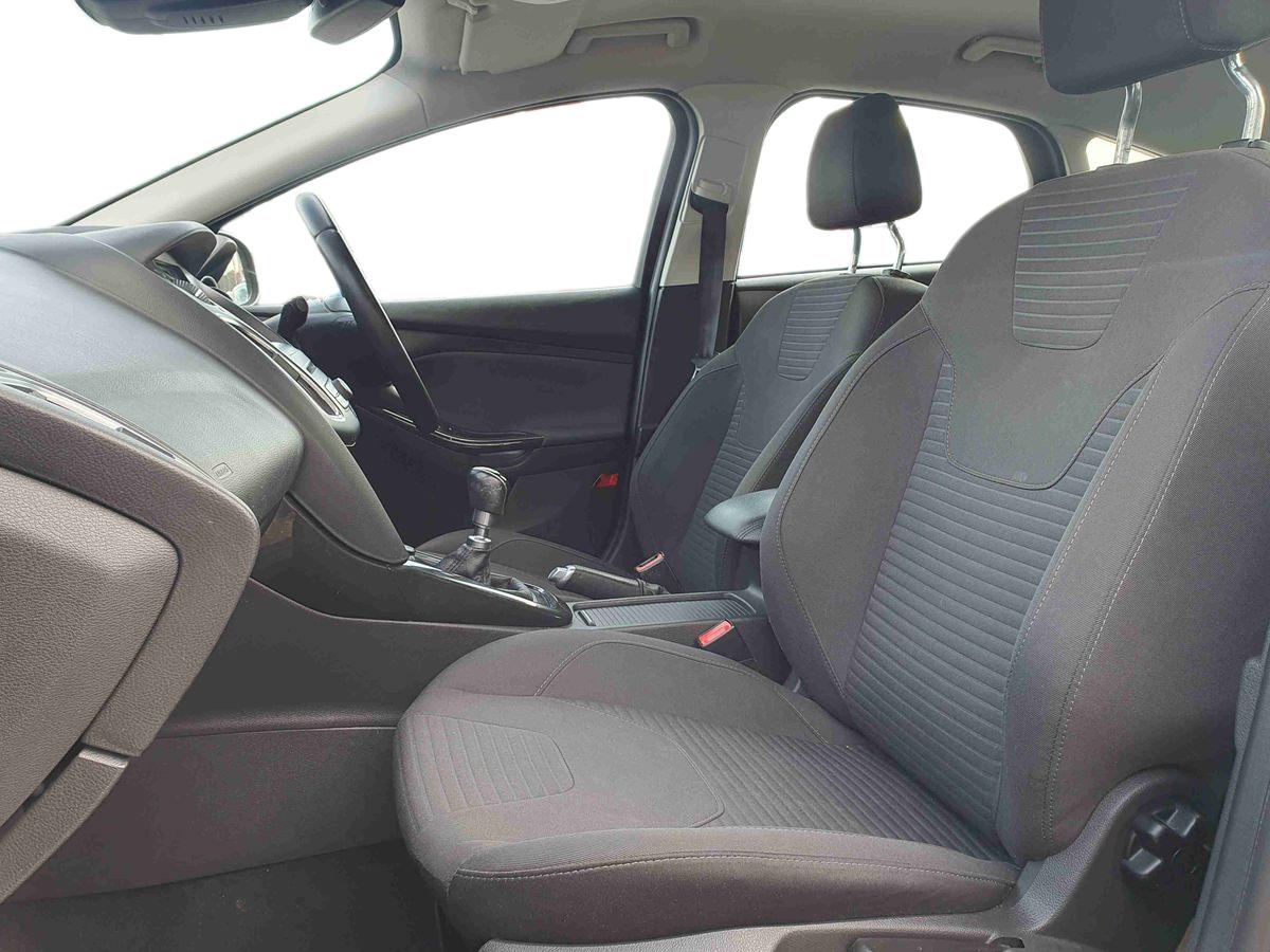 Used Ford Focus 2017 for sale - 77673856: Photo 16