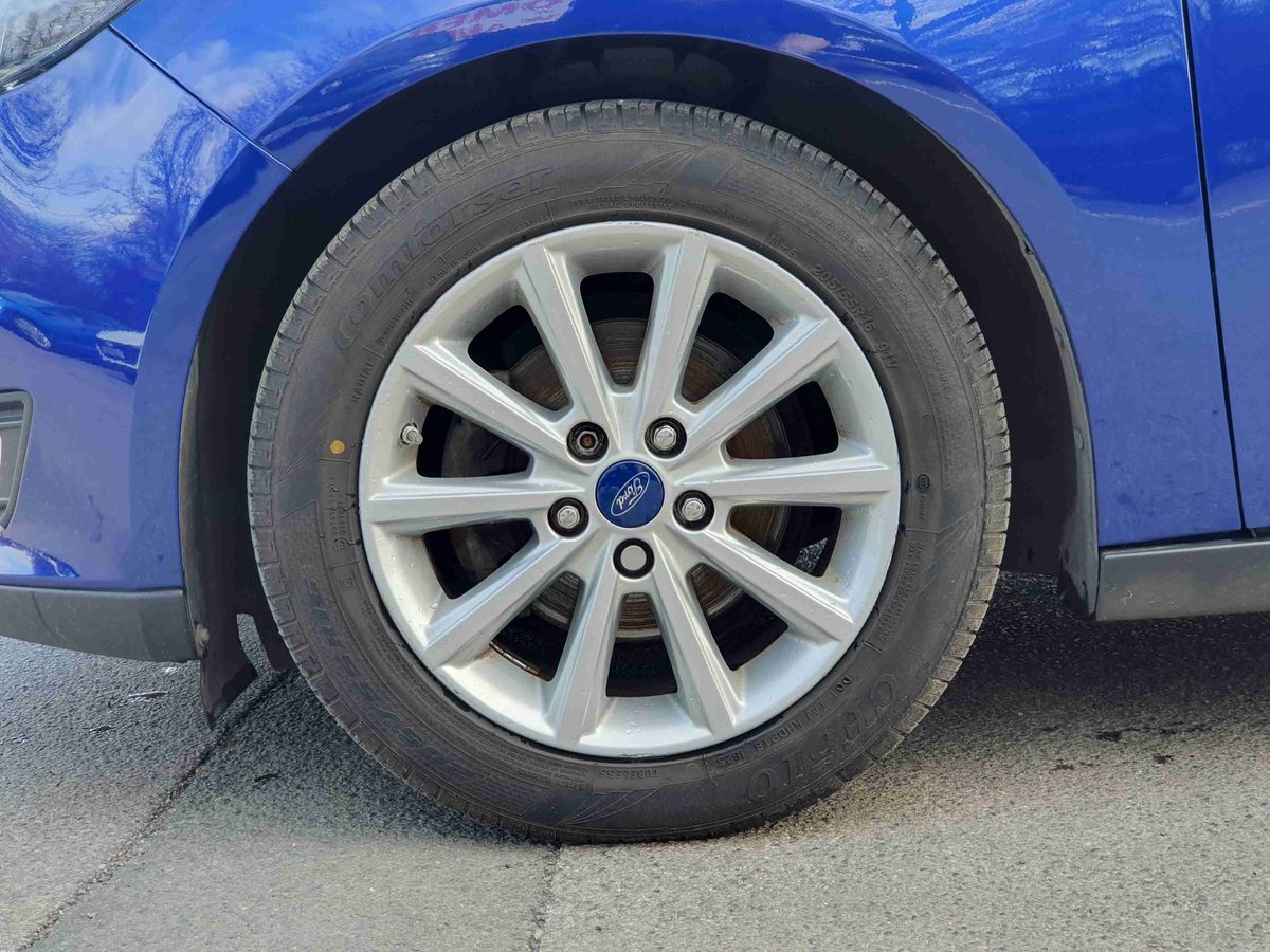 Used Ford Focus 2017 for sale - 77673856: Photo 9