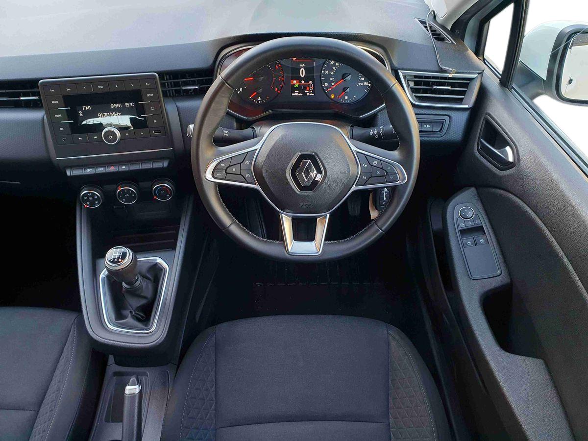 Used Renault Clio 2020 for sale - 76191102: Photo 11