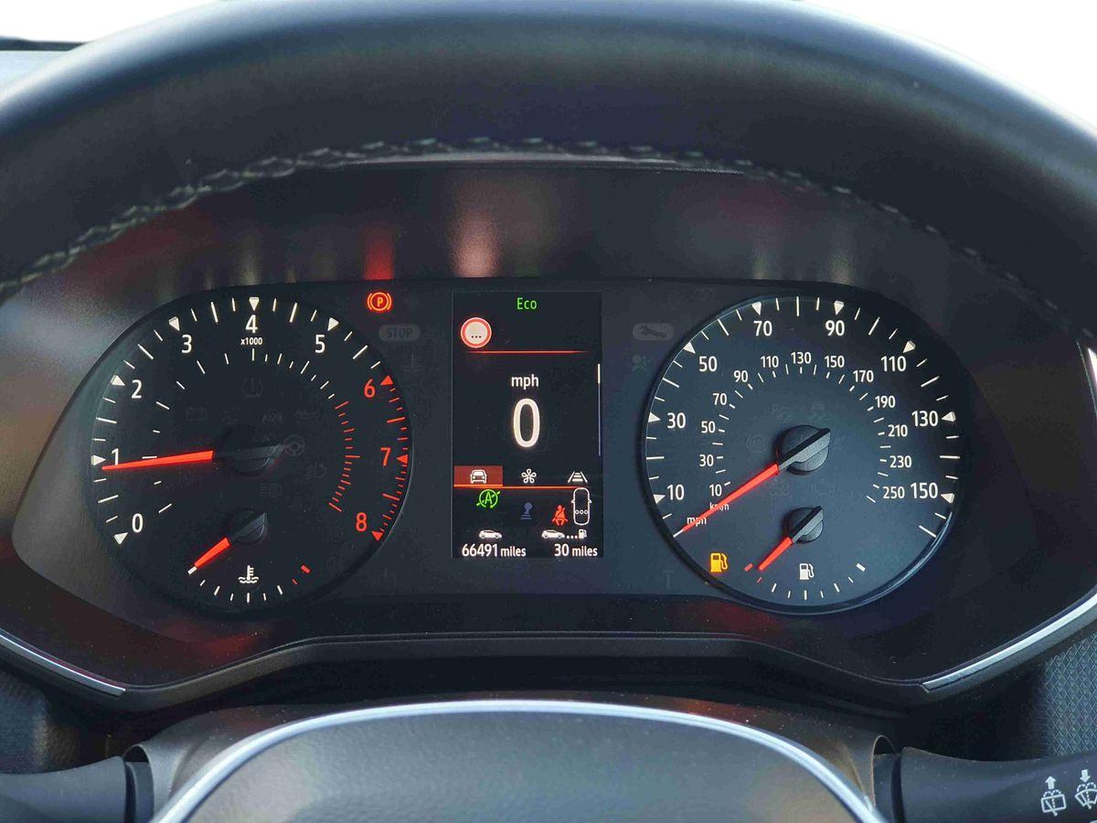 Used Renault Clio 2020 for sale - 76191102: Photo 14