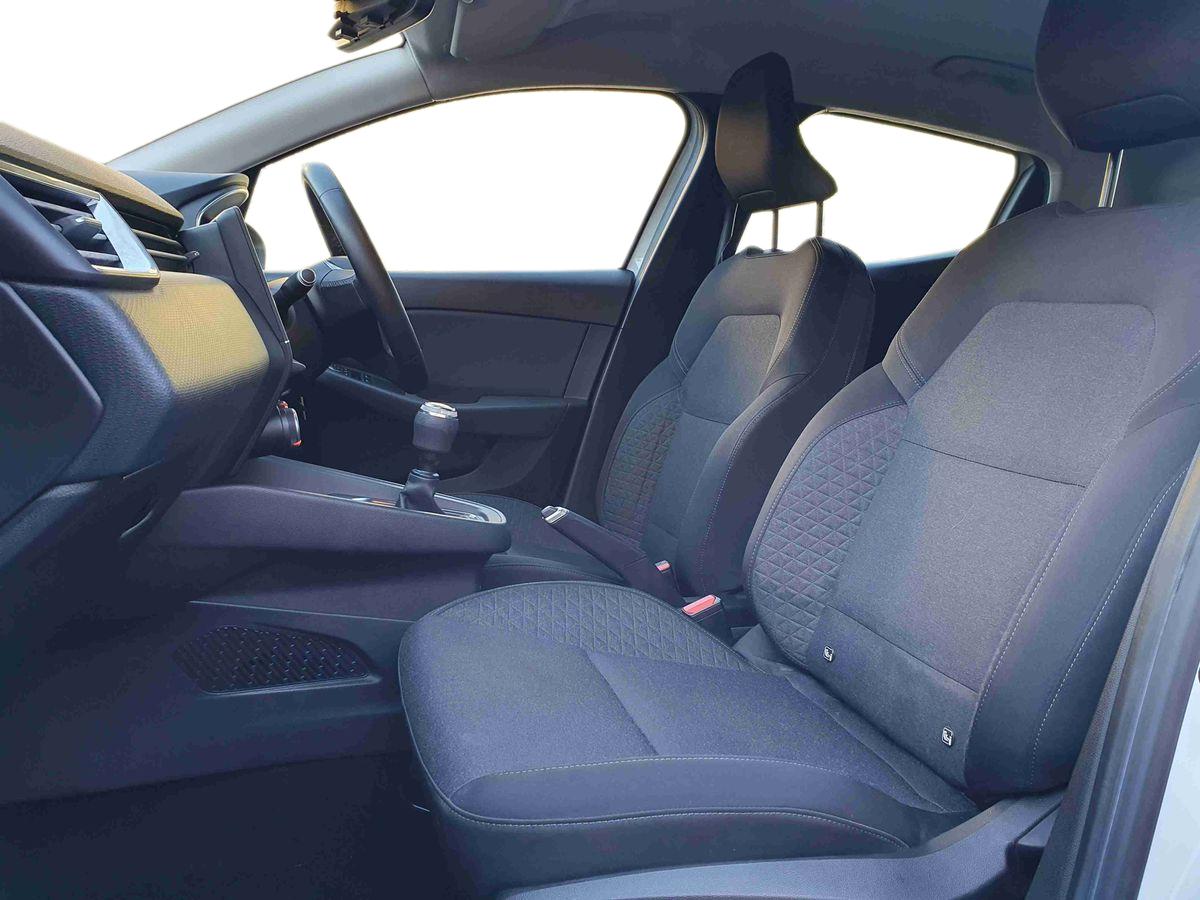 Used Renault Clio 2020 for sale - 76191102: Photo 16