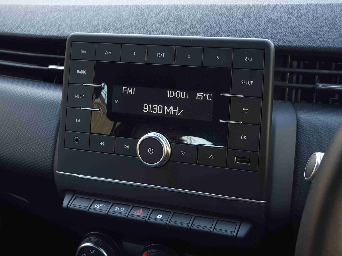 Used Renault Clio 2020 for sale - 76191102: Photo 19