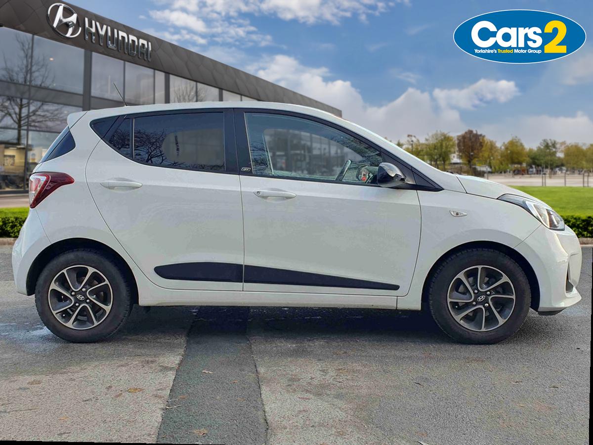 Used Hyundai i10 2018 for sale - 76717390: Photo 2