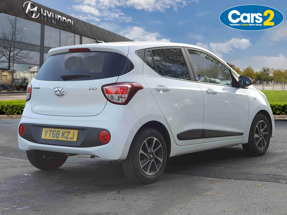 Used Hyundai i10 2018 for sale - 76717390: Photo 3