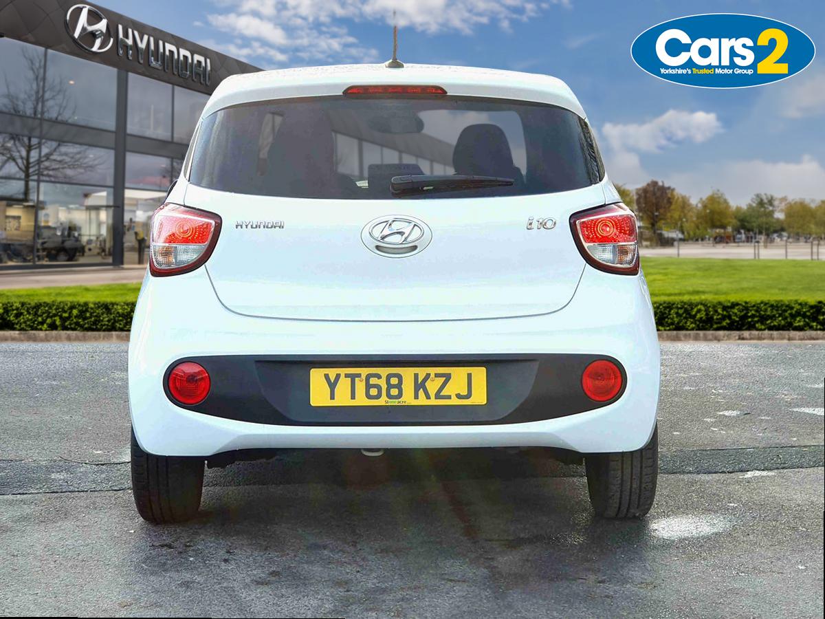 Used Hyundai i10 2018 for sale - 76717390: Photo 4