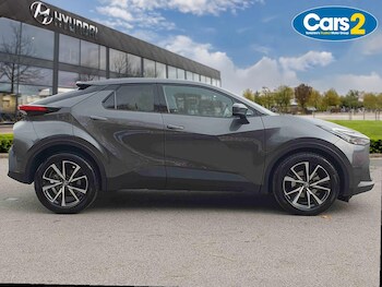 Used Toyota C-HR 2024 for sale - 76493929: Photo