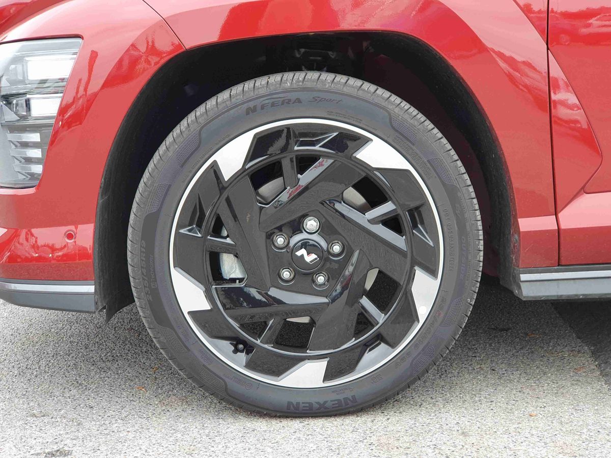 Used Hyundai KONA 2025 for sale - 76289861: Photo 9