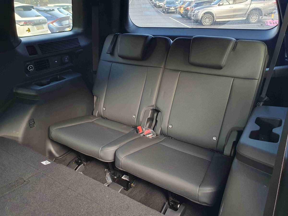 Used Hyundai Santa Fe 2025 for sale - 76350839: Photo 27