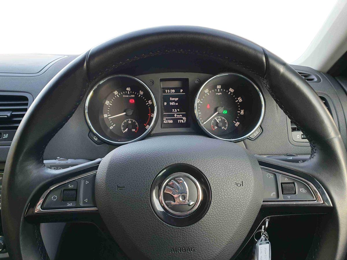 Used Skoda Yeti 2015 for sale - 76717391: Photo 13