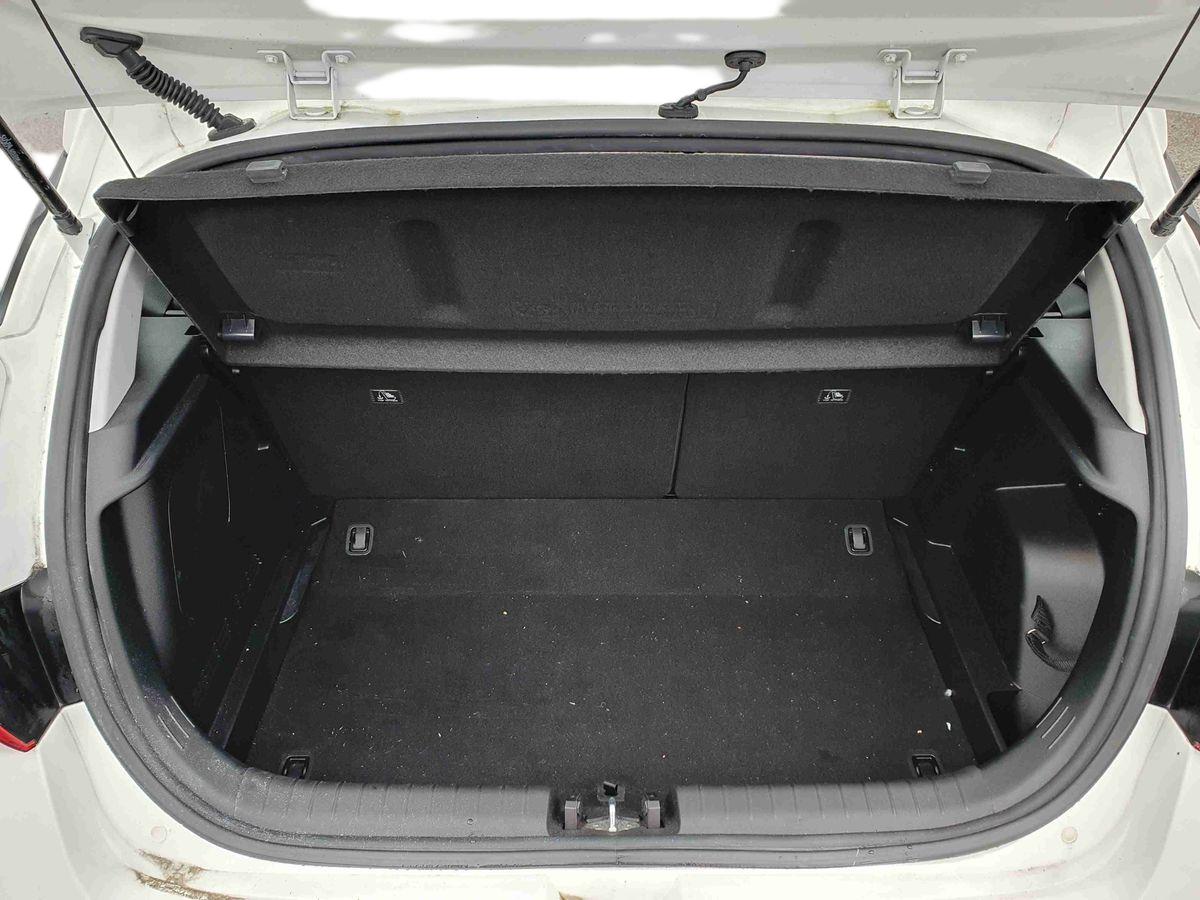 Used Hyundai i20 2023 for sale - 77442617: Photo 18