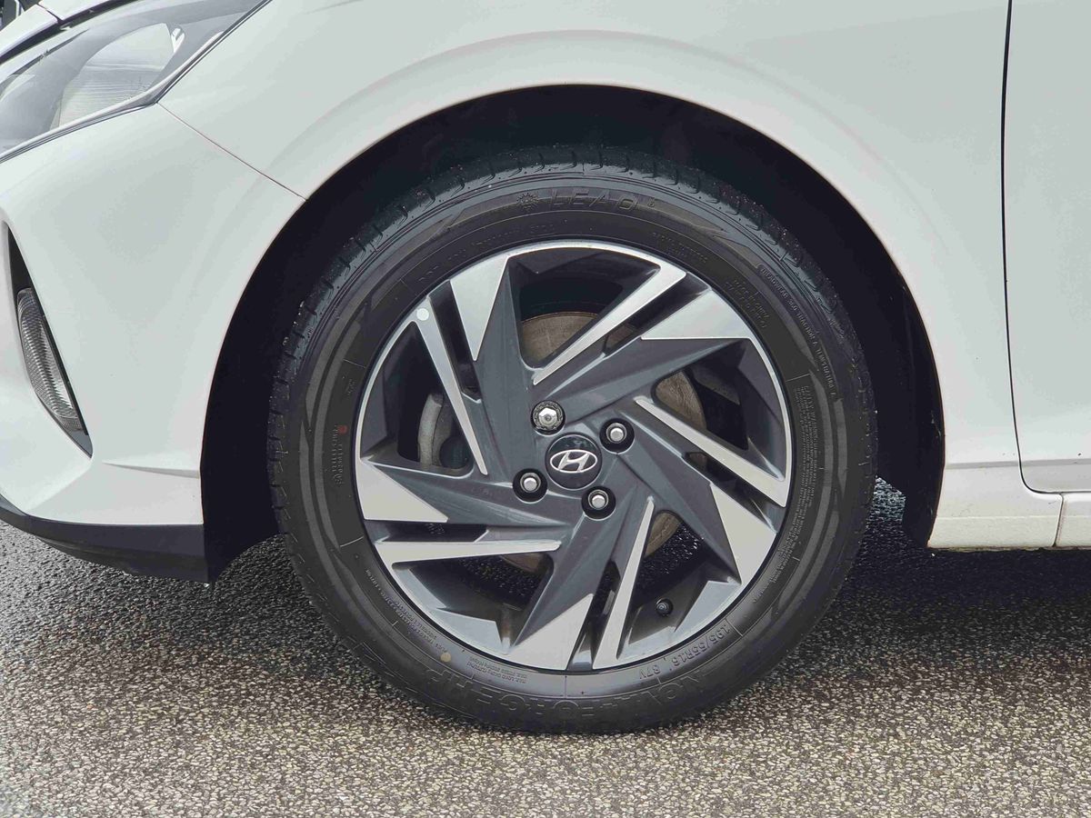 Used Hyundai i20 2023 for sale - 77442617: Photo 9