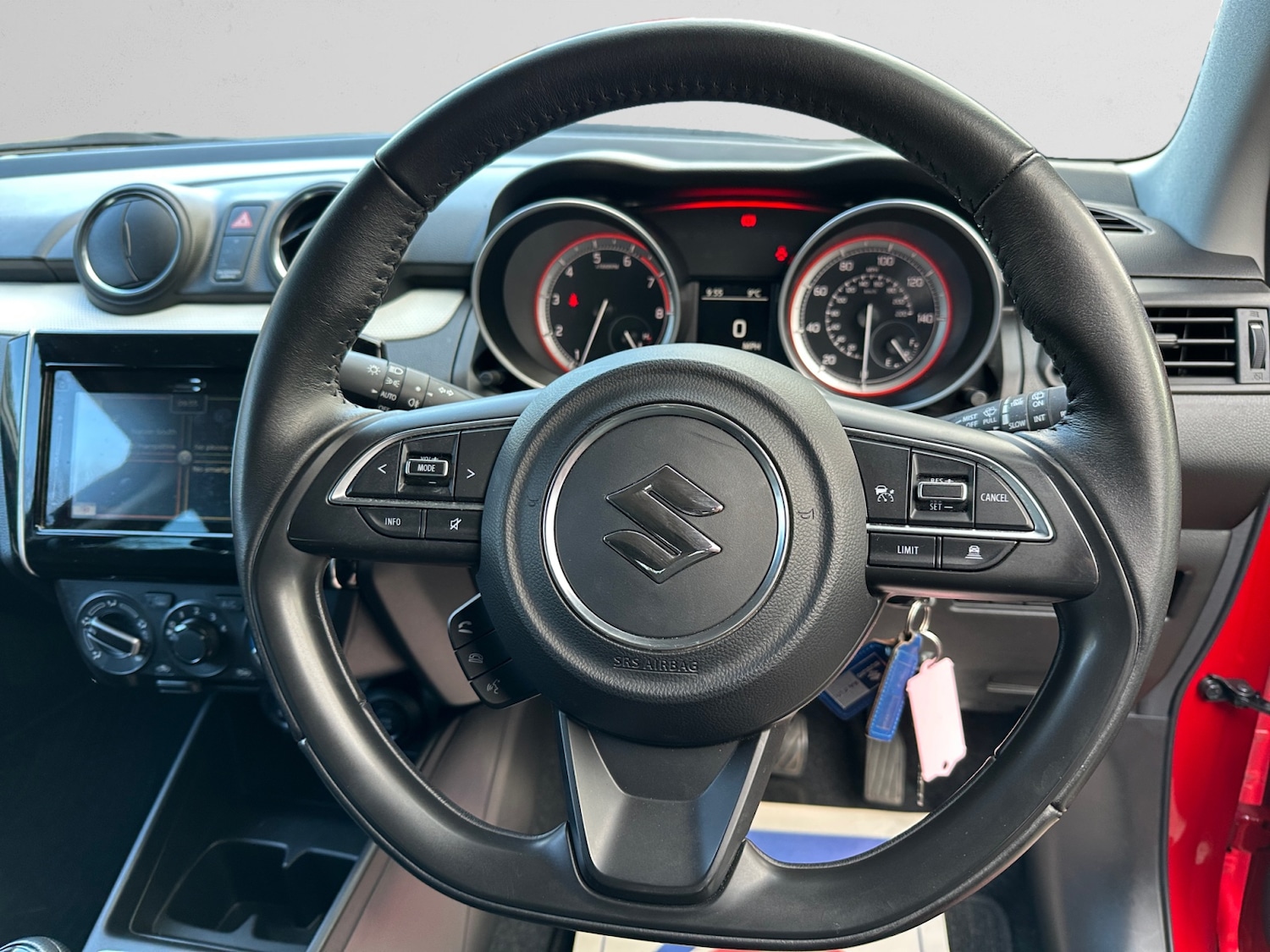 Used Suzuki Swift 2023 for sale - 78108684: Photo 9