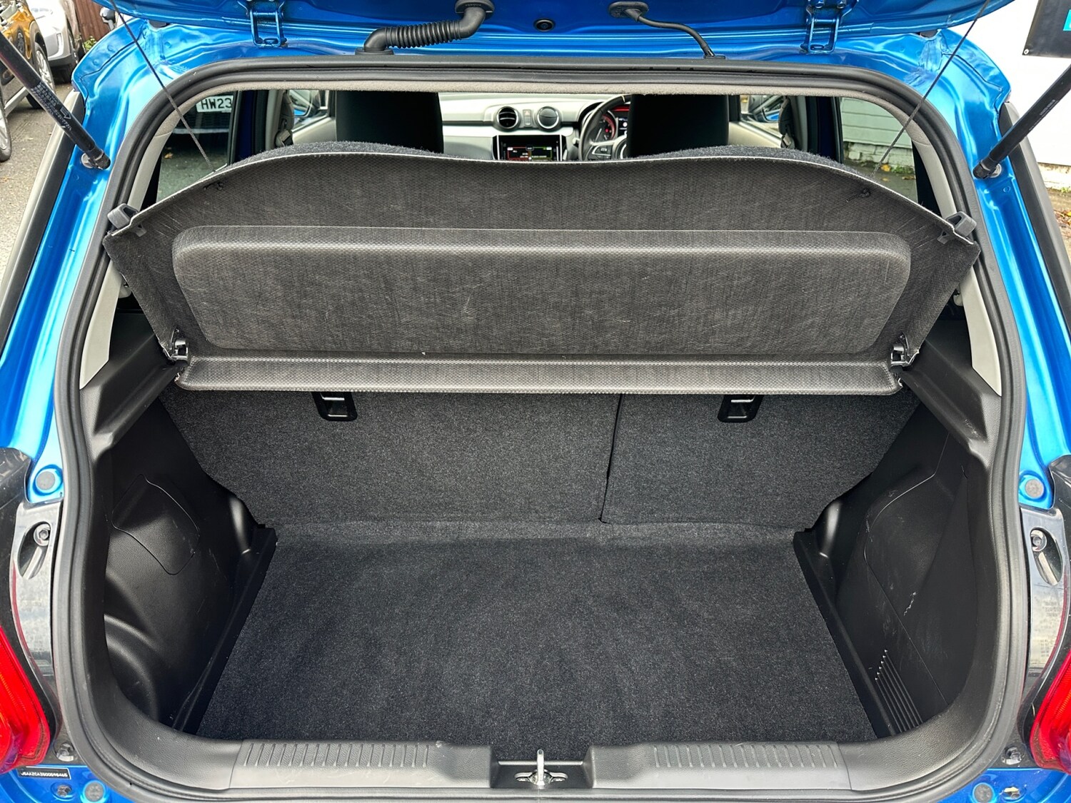 Used Suzuki Swift 2023 for sale - 76544481: Photo 20