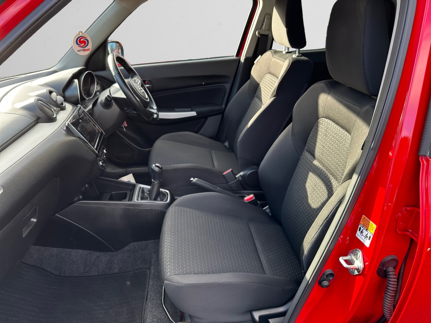 Used Suzuki Swift 2021 for sale - 77010446: Photo 6