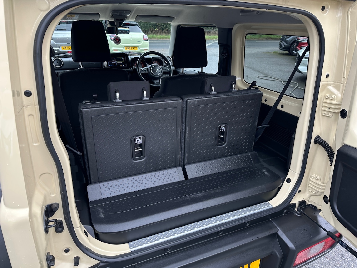 Used Suzuki Jimny 2019 for sale - 77198161: Photo 20