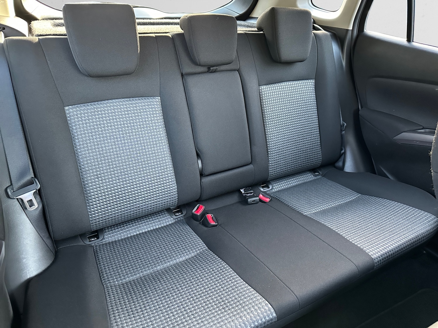 Used Suzuki SX4 S-Cross 2023 for sale - 77678840: Photo 11