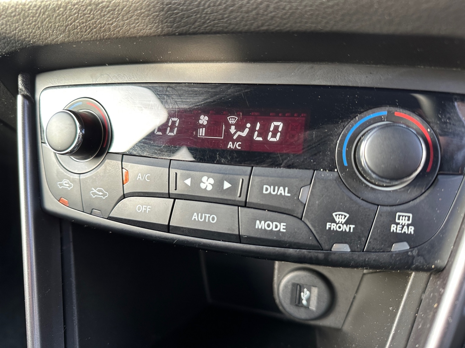 Used Suzuki SX4 S-Cross 2023 for sale - 77678840: Photo 26