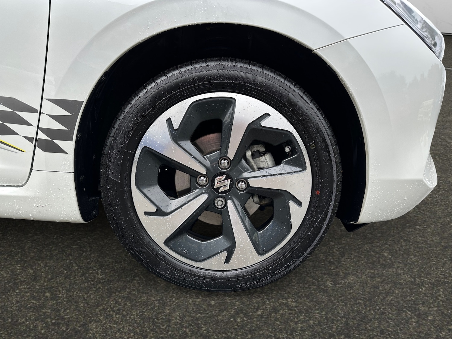 Used Suzuki Swift 2025 for sale - 77339429: Photo 12