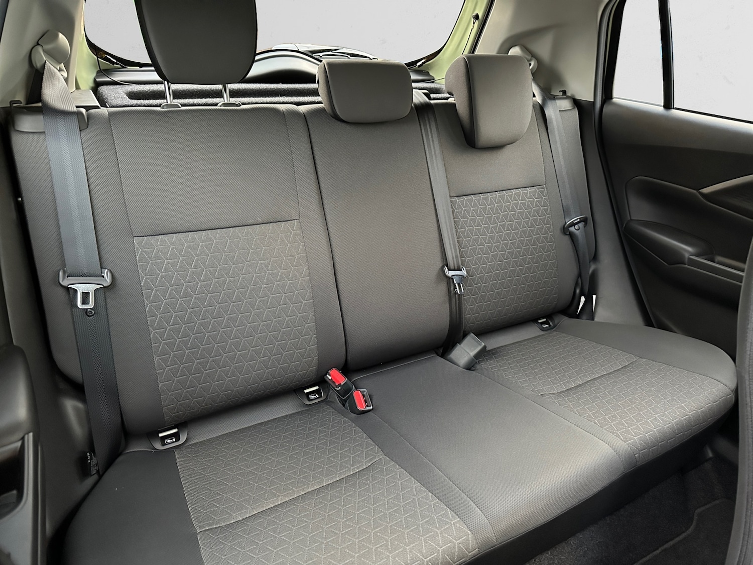 Used Suzuki Swift 2024 for sale - 77025534: Photo 11