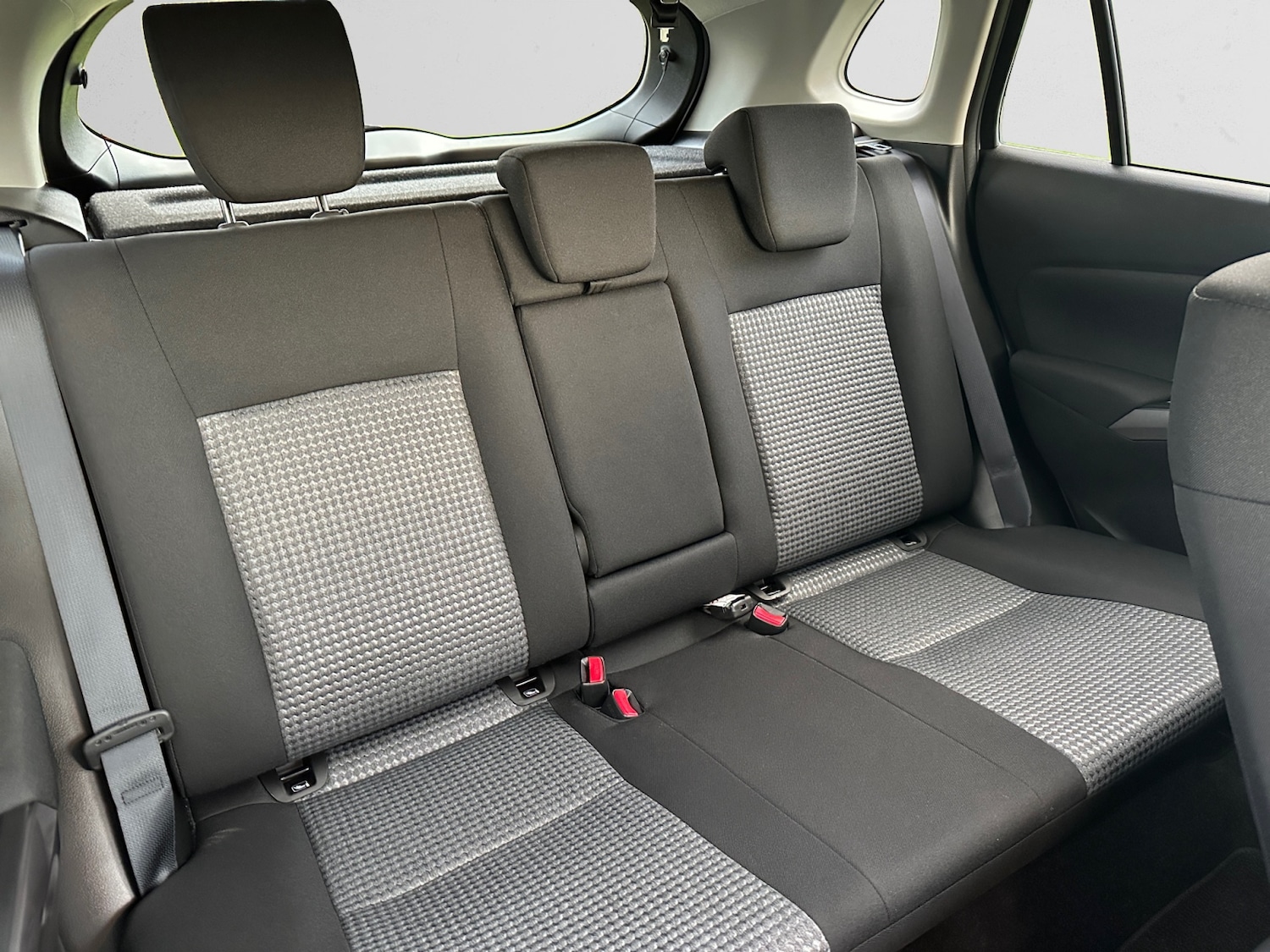 Used Suzuki SX4 S-Cross 2025 for sale - 76533974: Photo 11